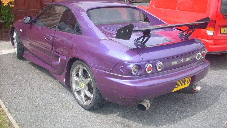 Toyota MR2 Ferrari replica