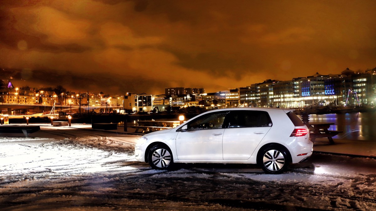 Volkswagen e-Golf E-lectric