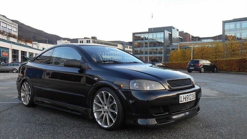 Opel Astra Coupe Bertone 1.8