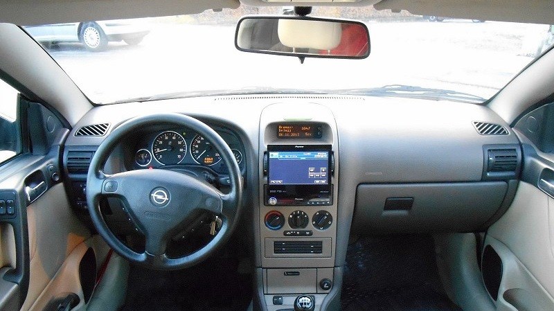 Opel Astra Coupe Bertone 1.8