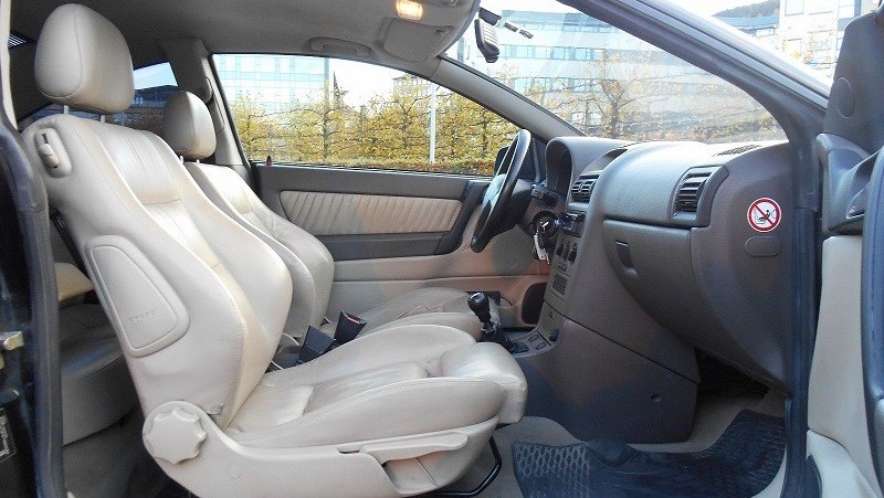 Opel Astra Coupe Bertone 1.8