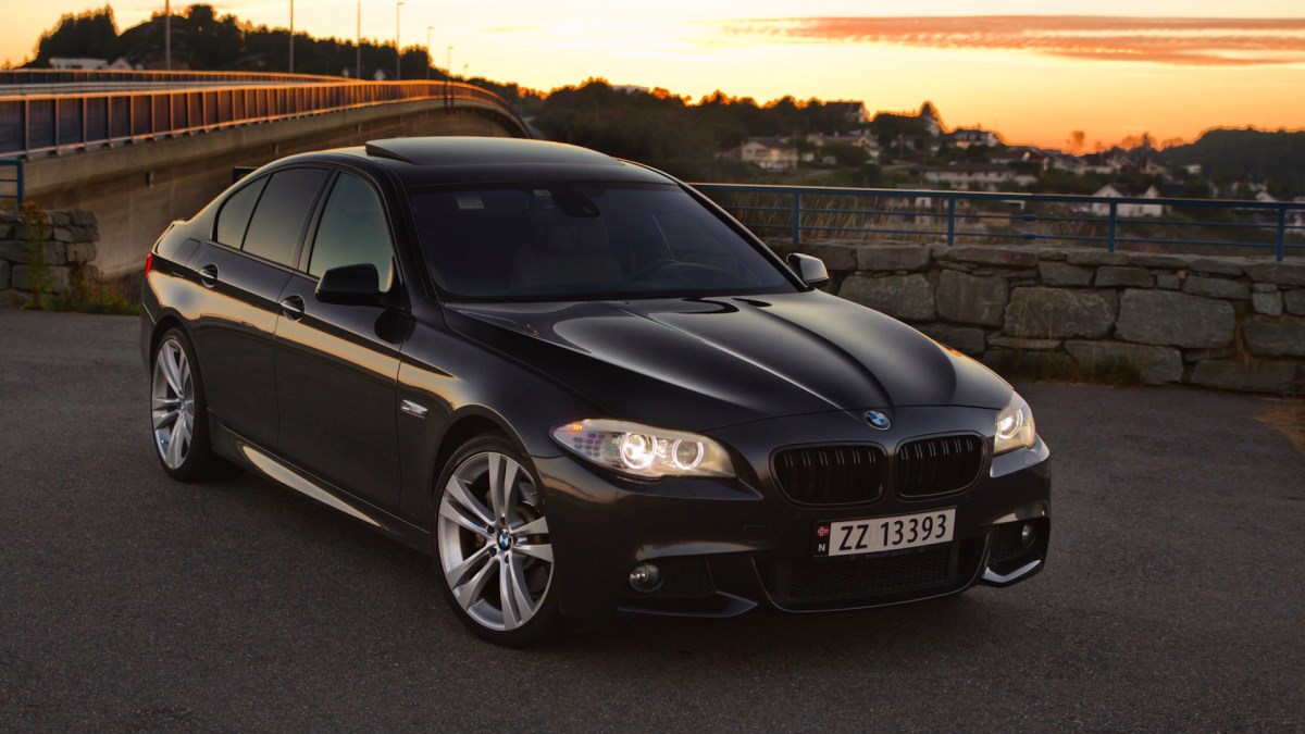 BMW 5 series Babe