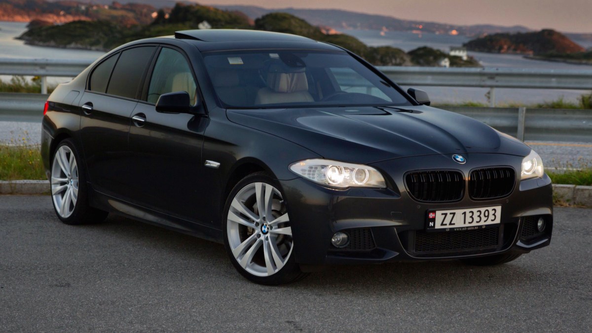 BMW 5 series Babe