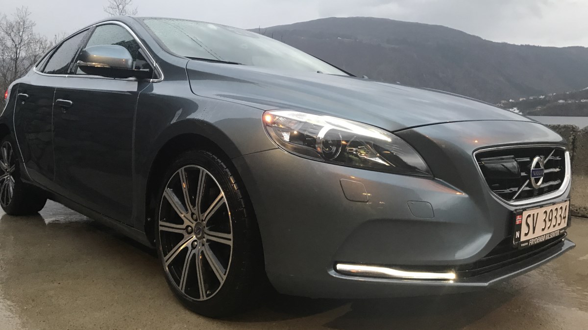 Volvo V40 Cross Country D3 Summum