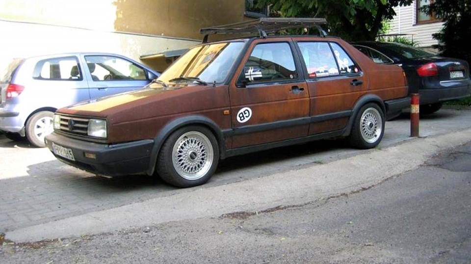 Volkswagen Jetta (DOCH 102kw)Rat Style