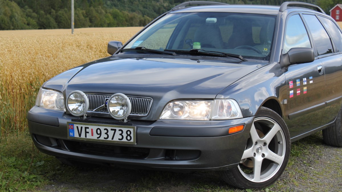Volvo V40 Grey Blossom 1.9D